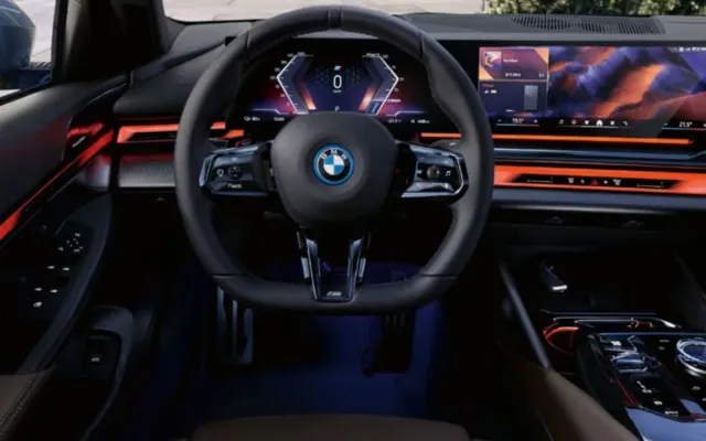 BMW i5 BMW i5 interior