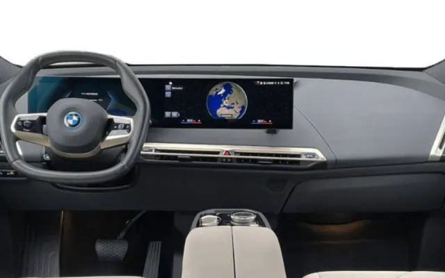 BMW iX BMW iX interior dashboard
