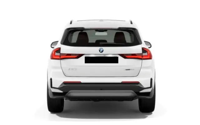 BMW iX1 BMW iX1 back view