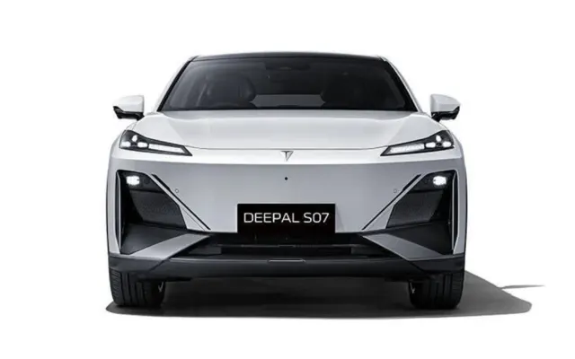 Deepal S07 price in pakistan