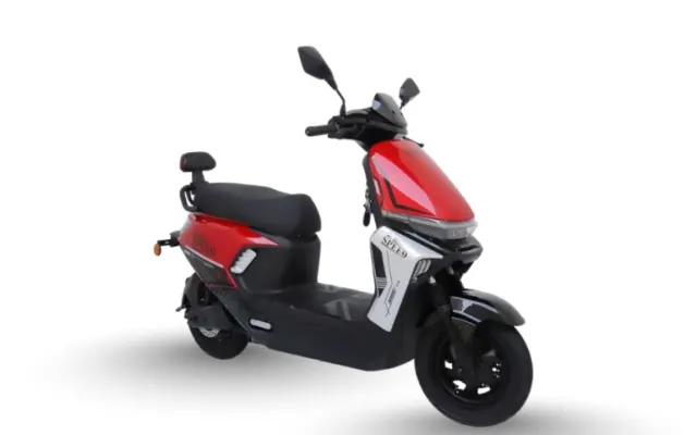 Hi-Speed Ninja Hi-Speed Ninja in red color