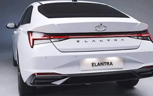 Hyundai Elantra Hyundai Elantra   back  view