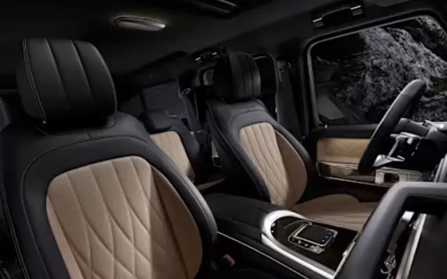 Mercedes-Benz G-Class Mercedes-Benz G-Class comfortable seats