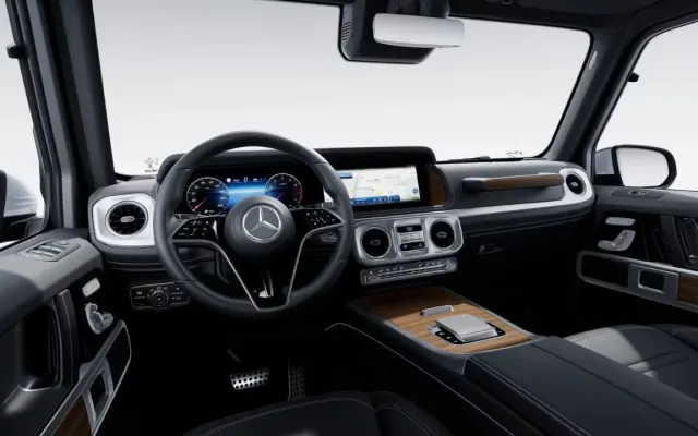 Mercedes-Benz G-Class Mercedes-Benz G-Class interior