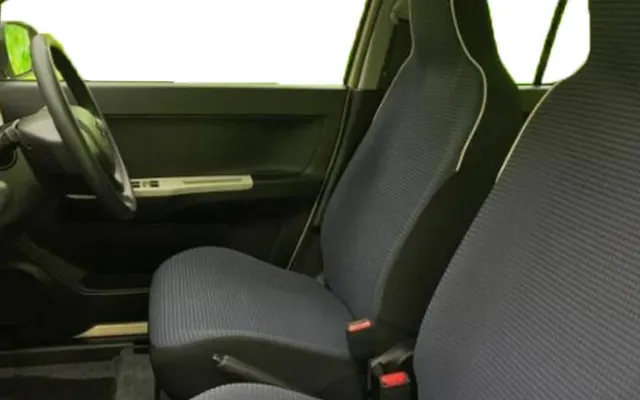 Suzuki Alto Suzuki Alto Front Seats