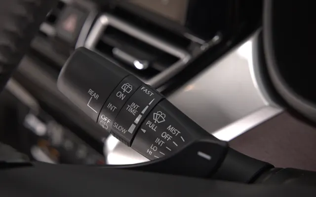 Suzuki Fronx Suzuki Fronx indicator Button