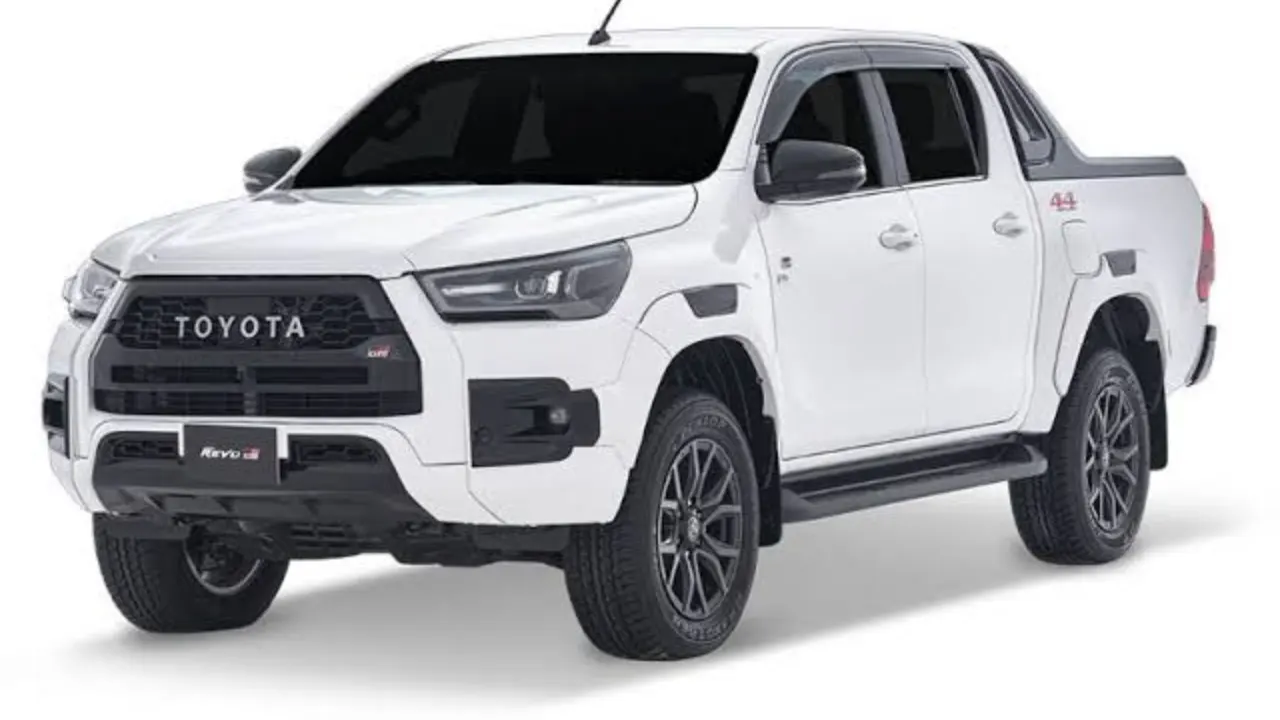 Toyota Hilux Revo Toyota Hilux Revo price in pakistan