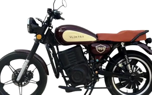 Vlektra 1969 Vlektra 1969 in brown color