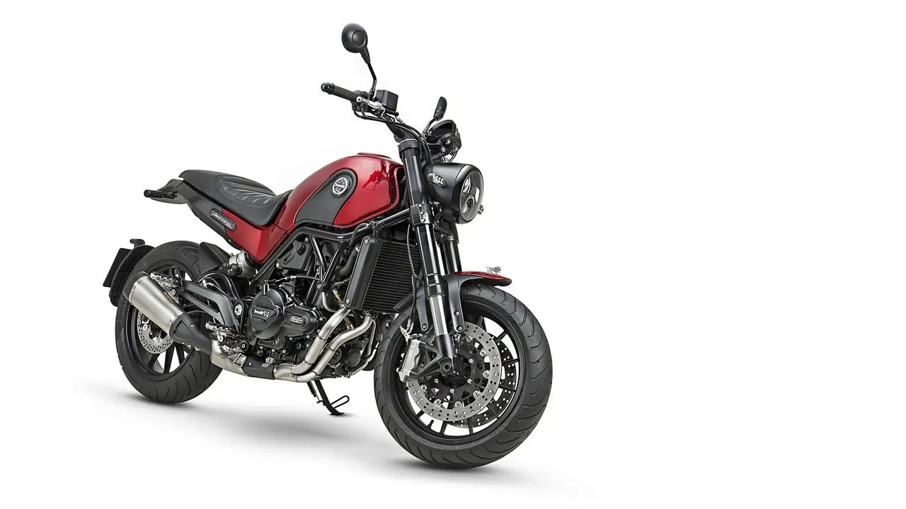 Benelli Leoncino 500 Benelli Leoncino 500 price in Pakistan