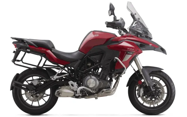 Benelli TRK 502 photo 2