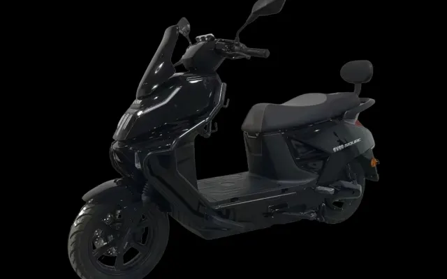 evee Sqube Evee Sqube front
