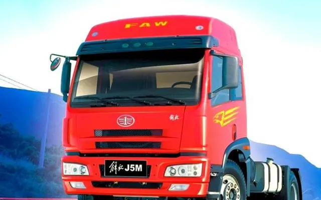 FAW J5M 280 Prime Mover FAW J5M 280 Prime Mover chassis front
