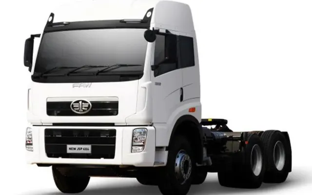 FAW J5P 360 Prime Mover FAW J5P 360 Prime Mover front