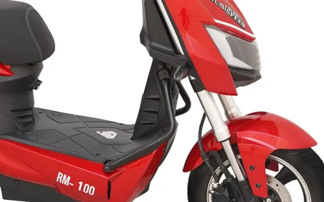 Hi-Speed RM-i100 Hi-Speed RM-i100 red headlight