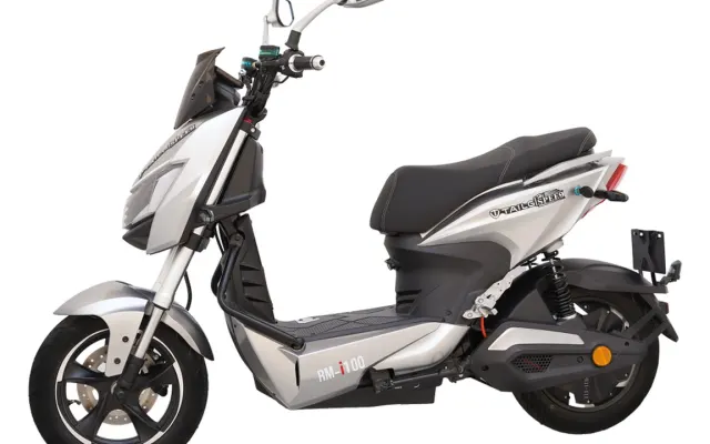 Hi-Speed RM-i100 Hi-Speed RM-i100 silver left