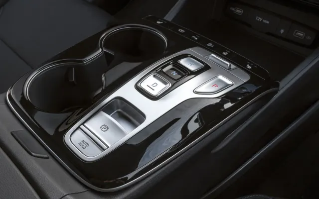 Hyundai Tucson Hybrid hyundai tucson hybrid  gear box