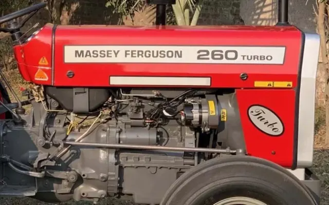 Massey Ferguson MF 260 Massey Ferguson MF 260 engine