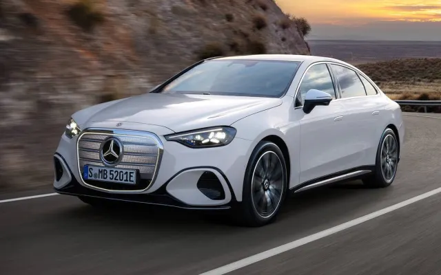 Mercedes-Benz C-Class Electric Mercedes-Benz C-Class Electric white color
