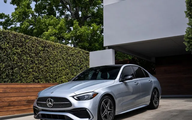 Mercedes-Benz C-Class Mercedes-Benz C-Class exterior