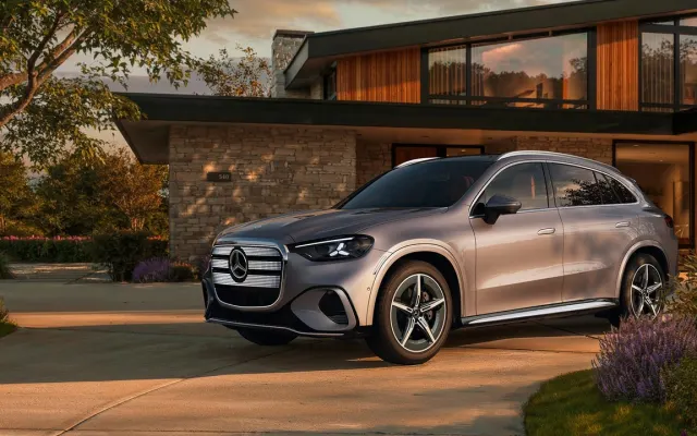 Mercedes-Benz GLC Electric price in Pakistan