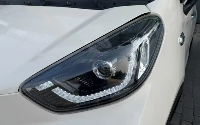 Nora NEO Nora NEO headlight