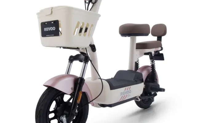 Revoo A04 price in Pakistan