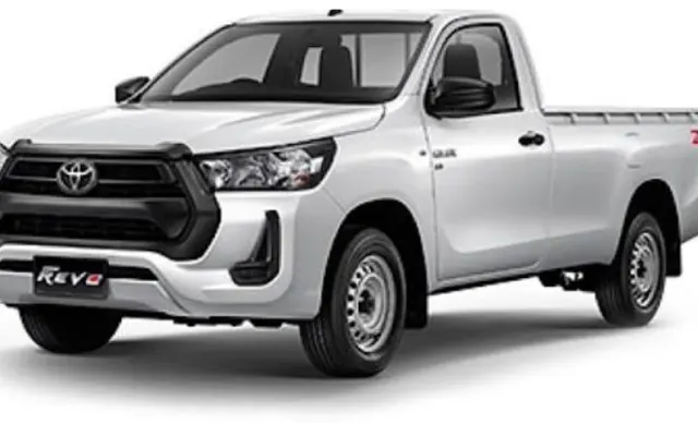 toyota hilux single cabin price in pakistan