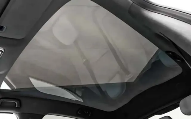 XPeng L03 xpeng l03  sunroof